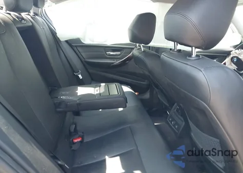 2015 BMW 328I xDrive z USA, uszkodzony, nr VIN WBA3B5G54FNS18909